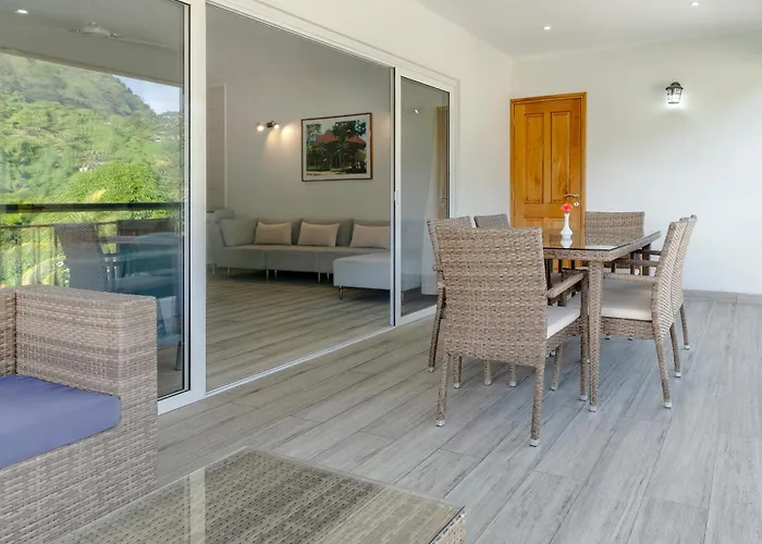 Voilà Beau Vallon